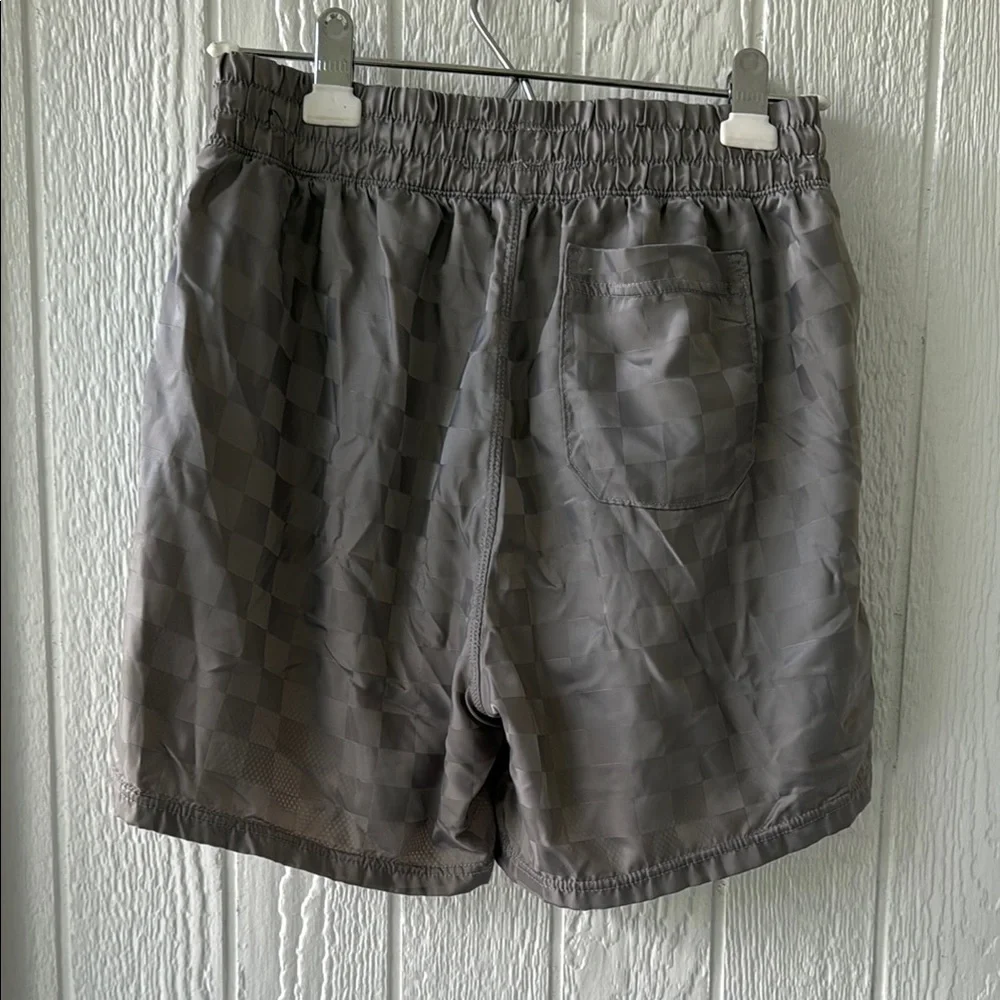 Abercrombie & Fitch Men's Gray Checkered Athletic Shorts sz XS - Picture 3 of 6
